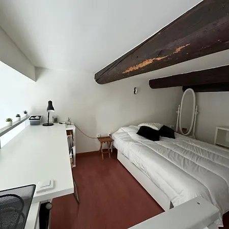 Au Pied Des Halles - 46m2 En Centre - 1 Et 1 Mezzanine - Confort * سُت